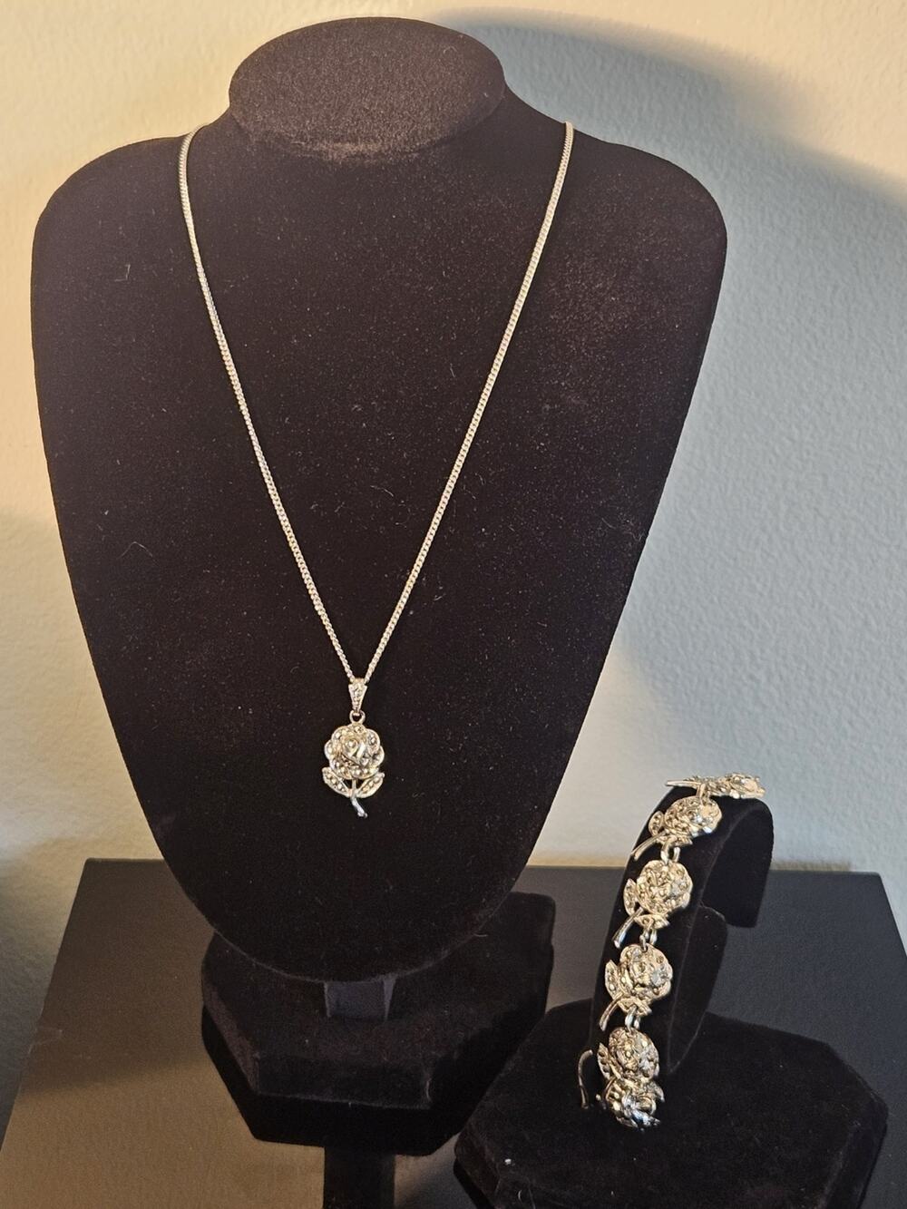 Vintage Kimler and Daniel Sterling Silver Rose Necklace Bracelet Set Floral